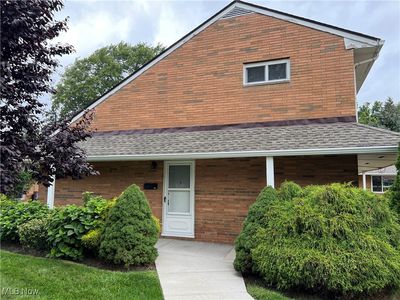 21872 River Oaks Dr APT 1H, Rocky River, OH, 44116