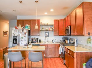 920 W Buena Ave APT 1E, Chicago, IL 60613