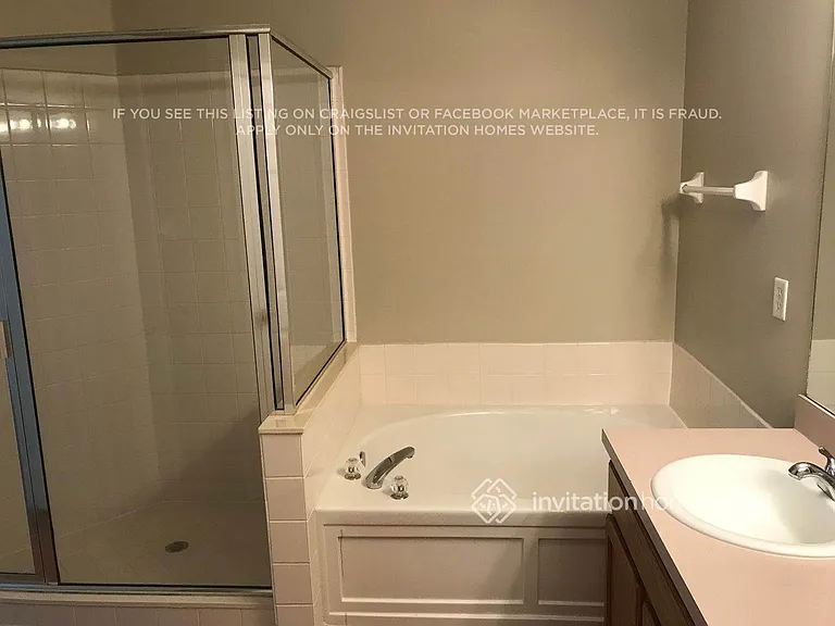 1807 Moss Creek Dr — Photo 10