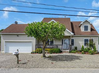 1615 Tamiami Rd, Forked River, NJ 08731