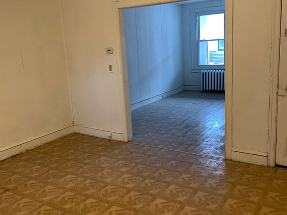 5th image of 247 W Albanus St