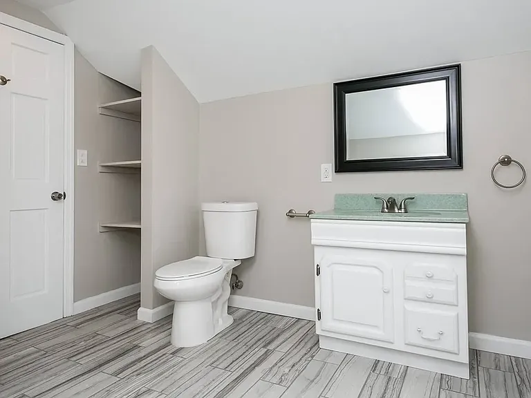 43-45 Portland St #2 — Photo 3