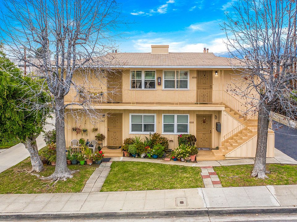 1st image of 837 Carillo Dr