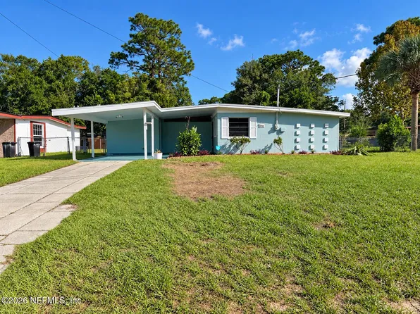 1011 Pheasant Dr, Jacksonville, FL 32218