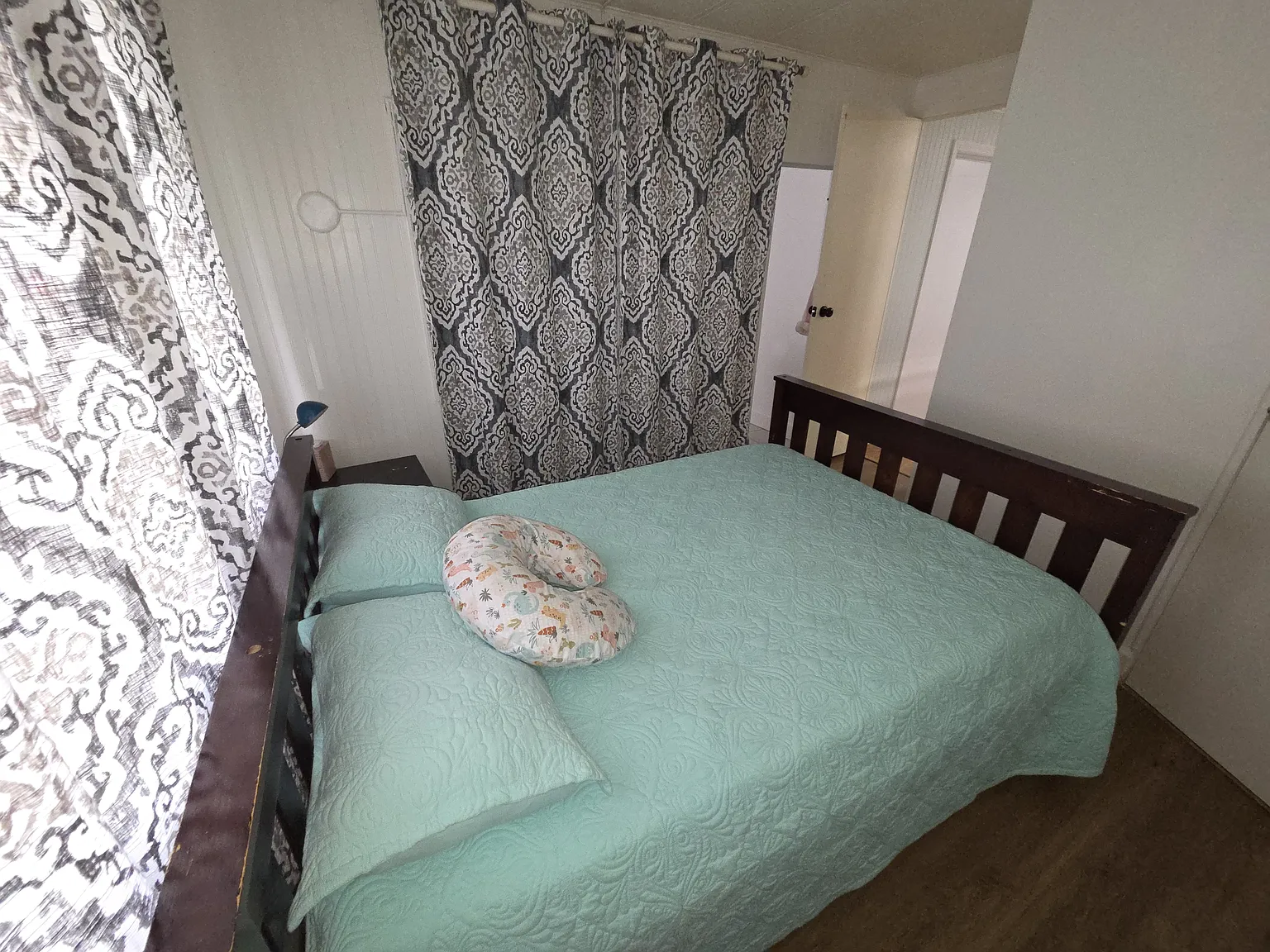 1 bed, $1,000 — Photo 2