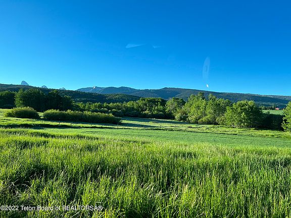 4th image of W Alta Rd