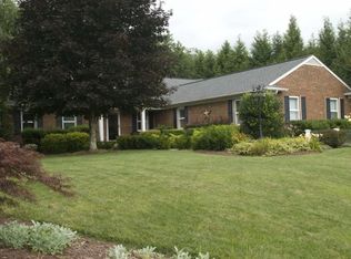 234 Big Oak Dr, Butler, TN 37640