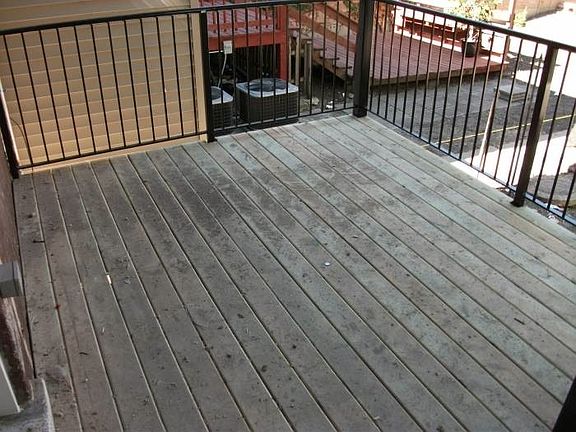 5th image of 2821 N Clybourn Ave #1