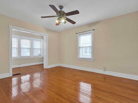 4th image of 9241 S Essex Ave