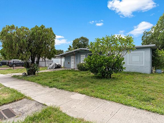 4th image of 17230 NW 56th Ave