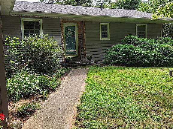5th image of 15765 Harris Rd