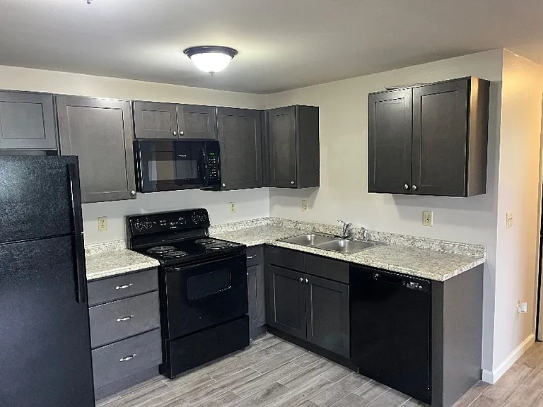 6826 Plaza Dr #2 — Photo 3