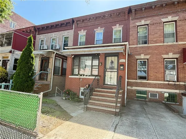 7709 19th Ave, Brooklyn, NY 11214