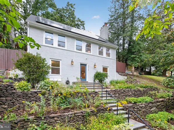 7110 Alaska Ave NW, Washington, DC 20012