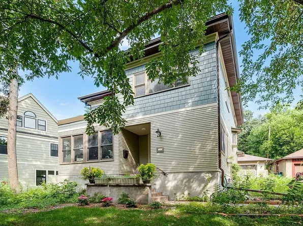 2349 Carter Ave, Saint Paul, MN 55108