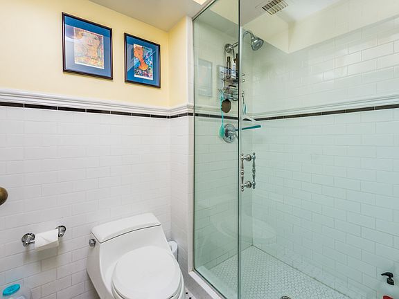 5th image of 500 W Harbor Dr Unit 503