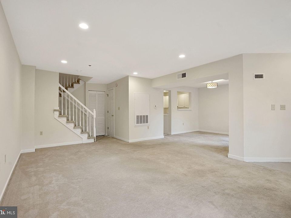 1645 International Dr TOWNHOUSE, Mclean, VA 22102 Zillow