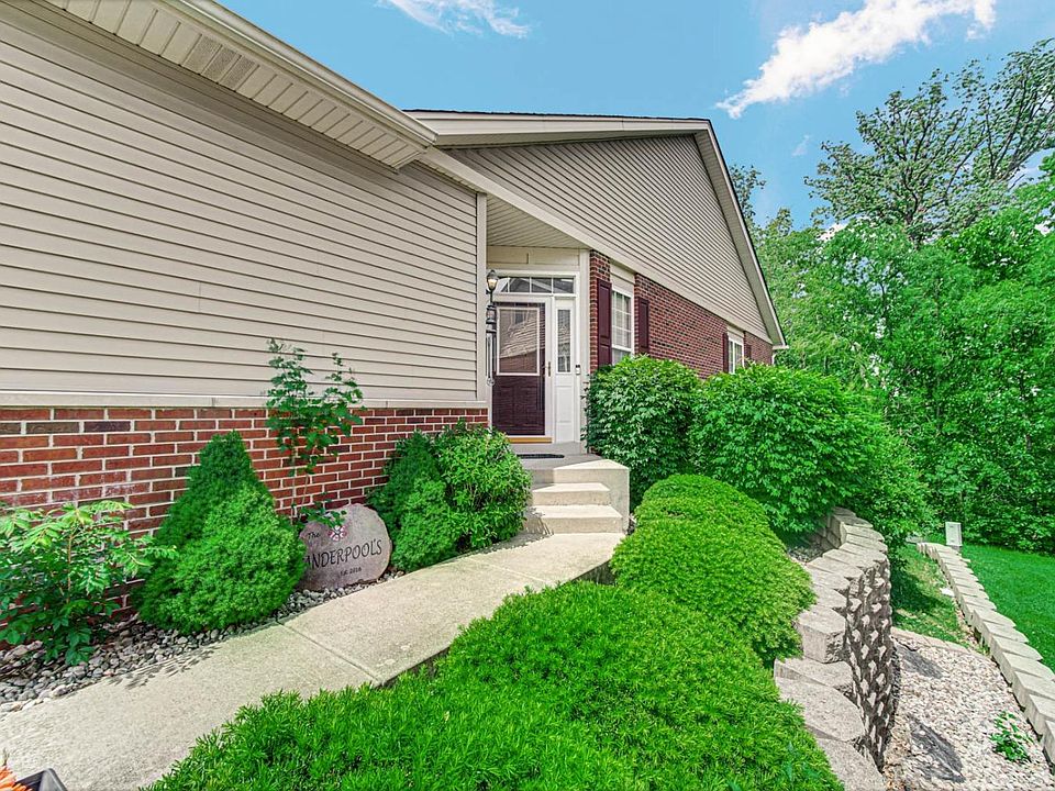 9940 Oakwood Ct, Saint John, IN 46373 | Zillow