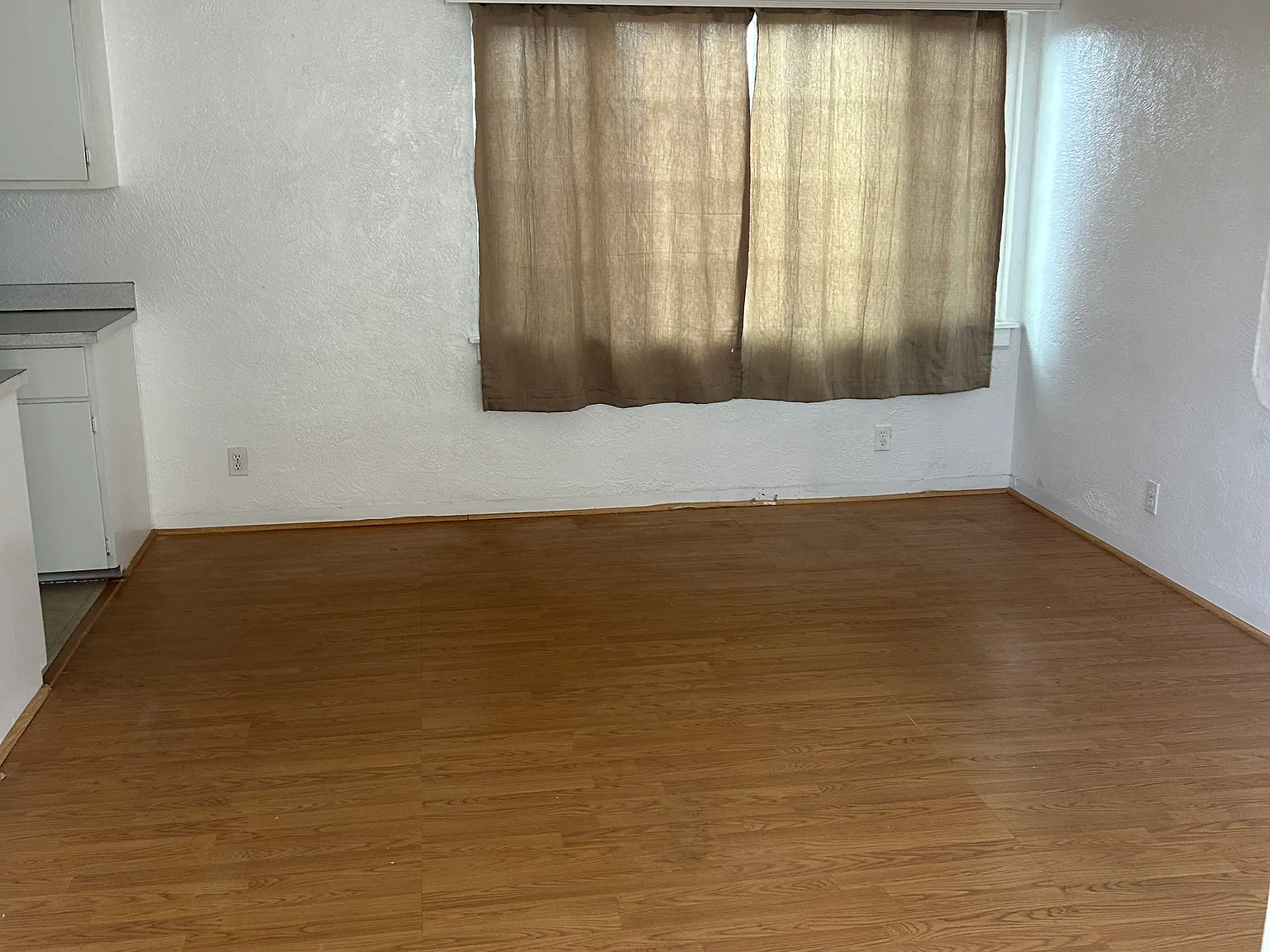 1 bed, 750 sqft, $950 — Photo 2