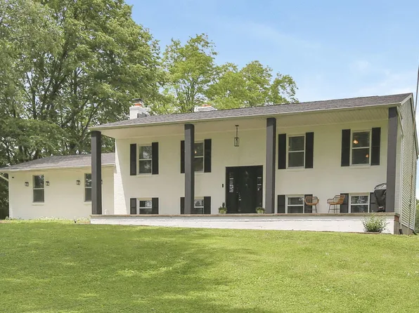 4833 Columbus Rd, Centerburg, OH 43011