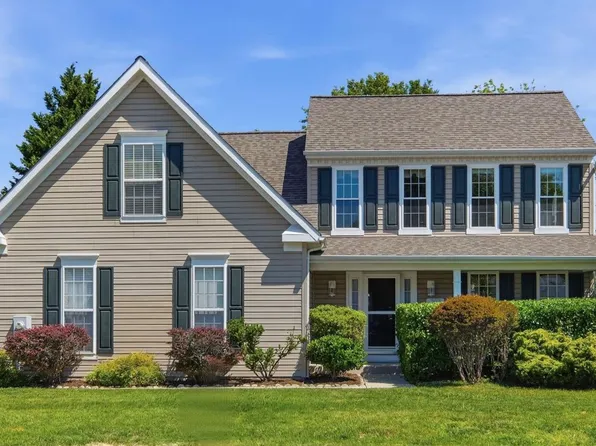 303 Creeks End Ln, Stevensville, MD 21666