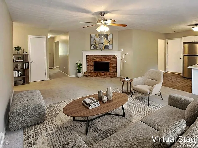 5631 Regency Manor Ct — Photo 2