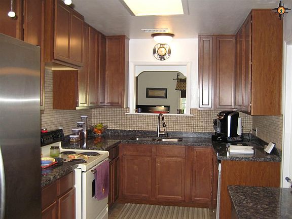 2nd image of 1201 W Bonbright St