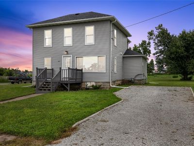 301 Main St, Palo, IA, 52324