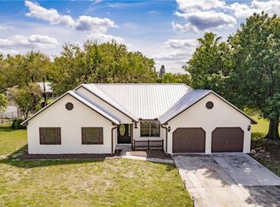 4550 Springview Cir, Labelle, FL 33935