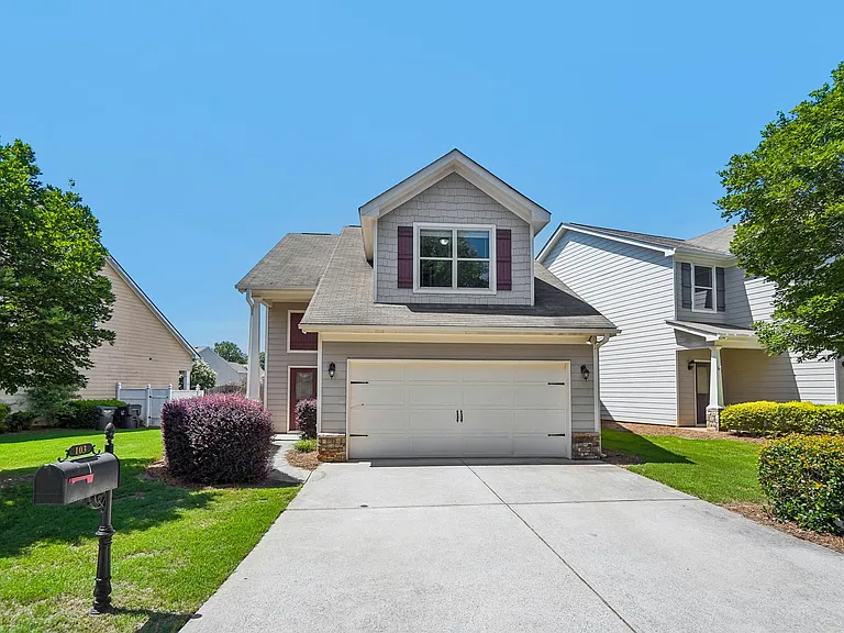 103 Highland Pointe Cir E — Photo 1