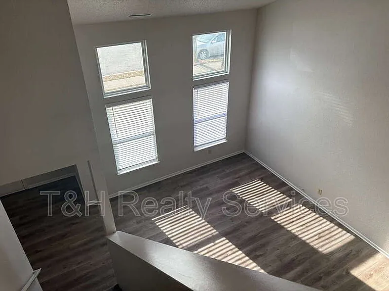 12640 Justice Xing — Photo 21