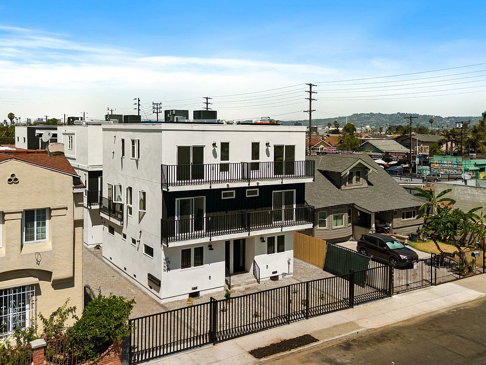 1st image of 1615 2nd Ave #1619-1/2