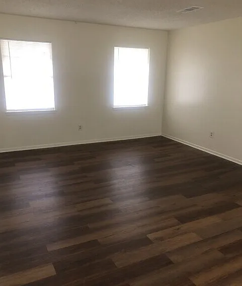 24505 Sherwood Dr #5 — Photo 8