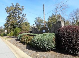 311 Hawk Ct, Macon, GA 31216