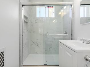 1042 Western Ave APT 201, Glendale, CA 91201