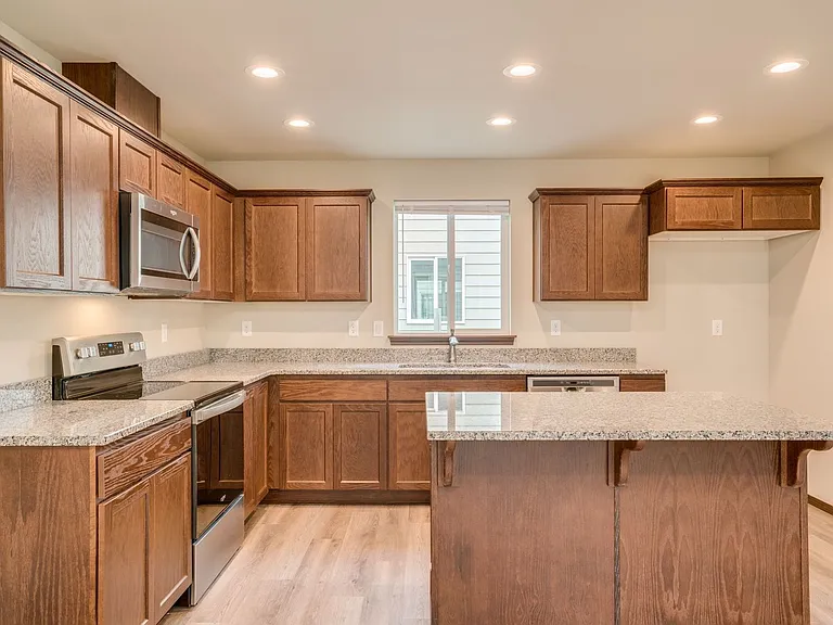 489 S Kansas Loop — Photo 13