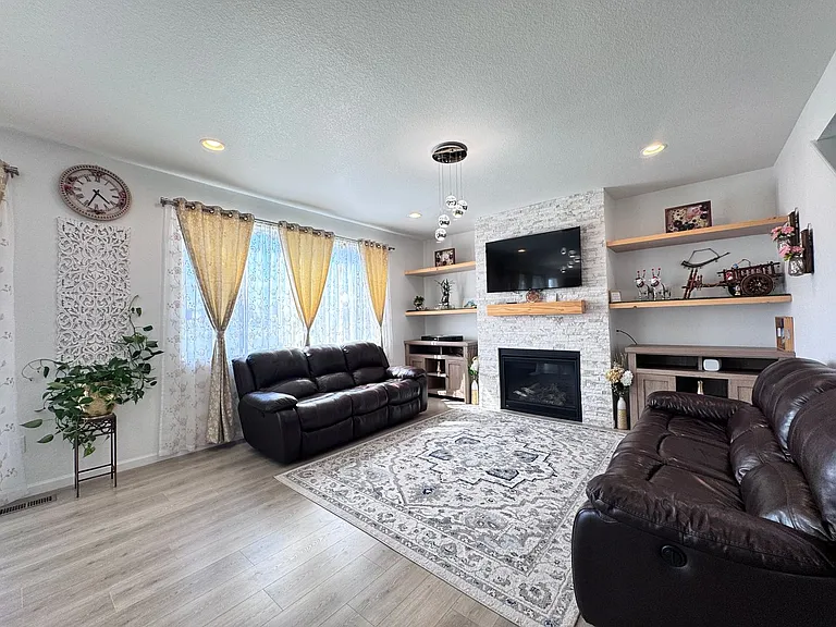 5927 Croaking Toad Dr — Photo 3