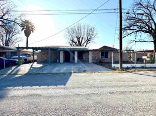104 Saint Peter St, Del Rio, TX 78840
