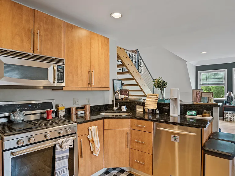 602 Shady Ave #3 — Photo 11