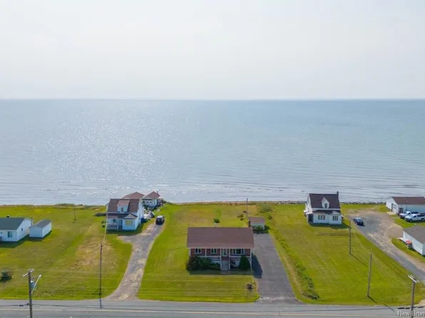 33 Paulin St, Sainte Marie Saint Raphaal, NB E8T 1T7