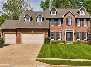 1241 Tulip Tree Ln, West Des Moines, IA 50266
