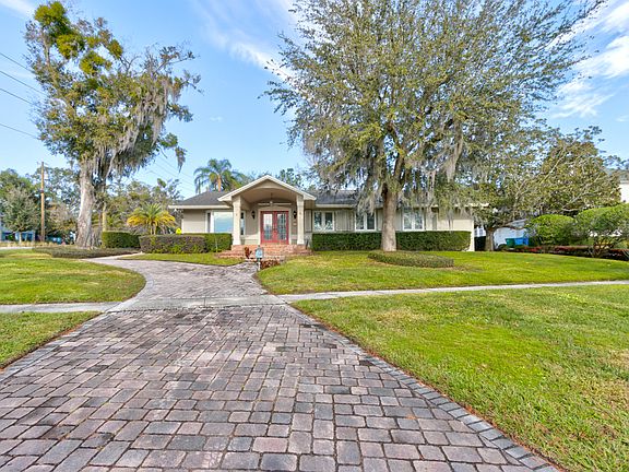 2nd image of 601 N Lake Sybelia Dr