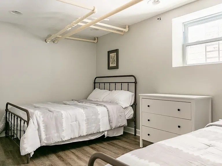 722 Seward St #1 — Photo 15