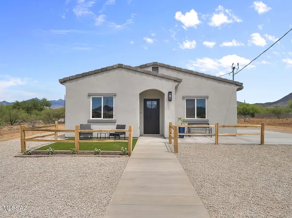 1801 Rusia Ct, Rio Rico, AZ 85648