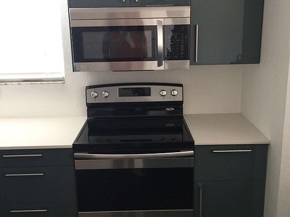 4th image of 13060 Vista Isles Dr
