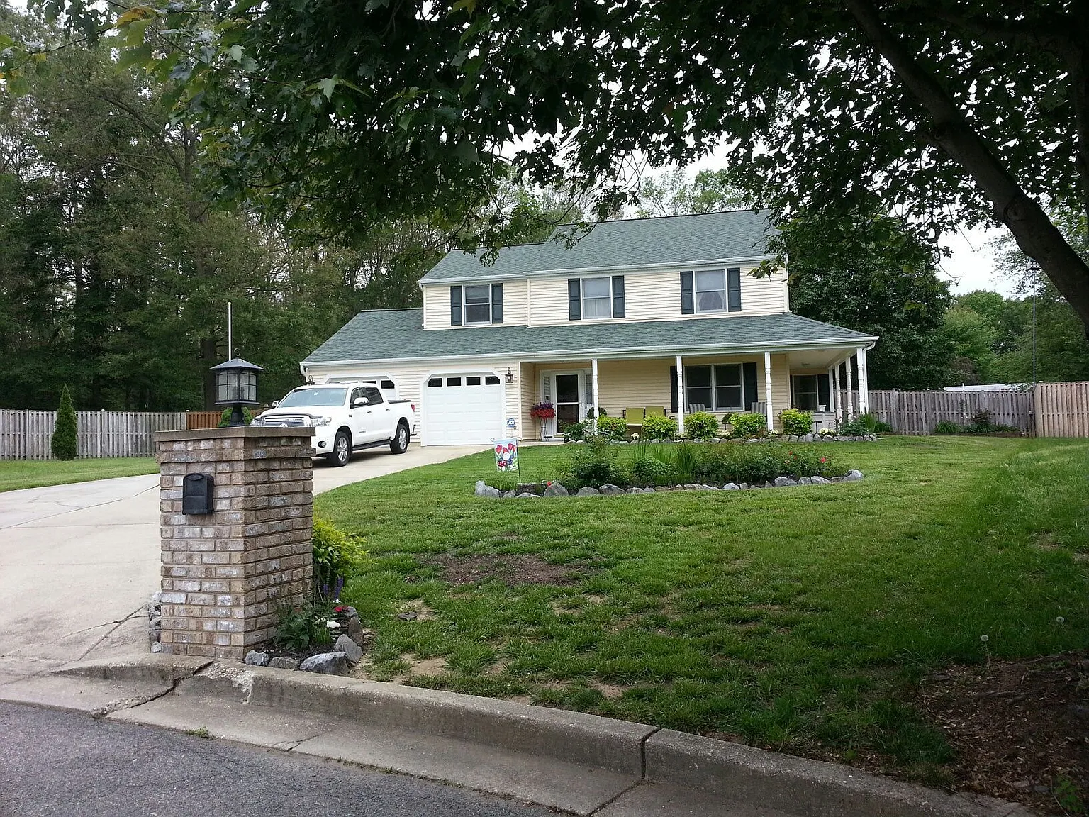 6 Beth Ct photo 1
