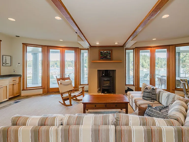 15000 Sivertson Rd NE — Photo 29