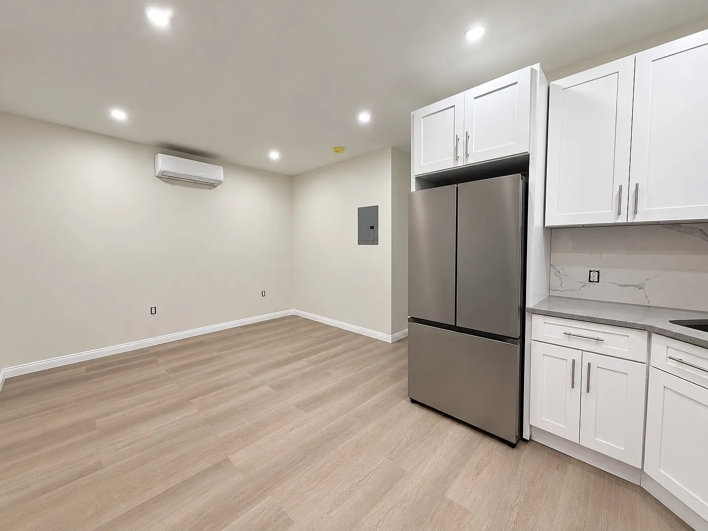 2 bed, $2,800 — Photo 3