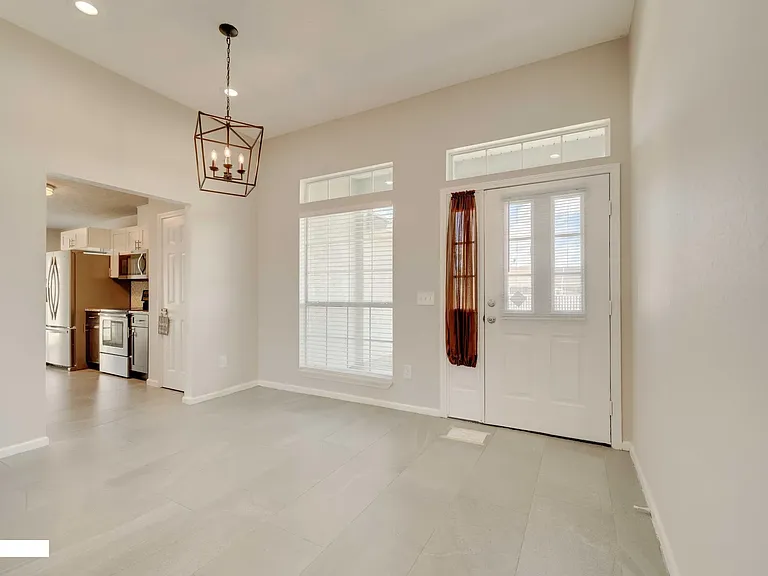 102 Byrd Dr — Photo 14