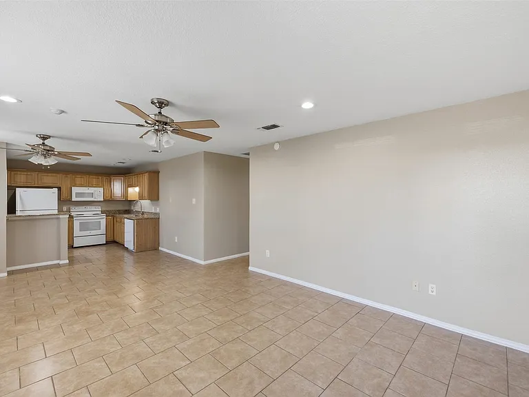 2803 Wayside Ave — Photo 7